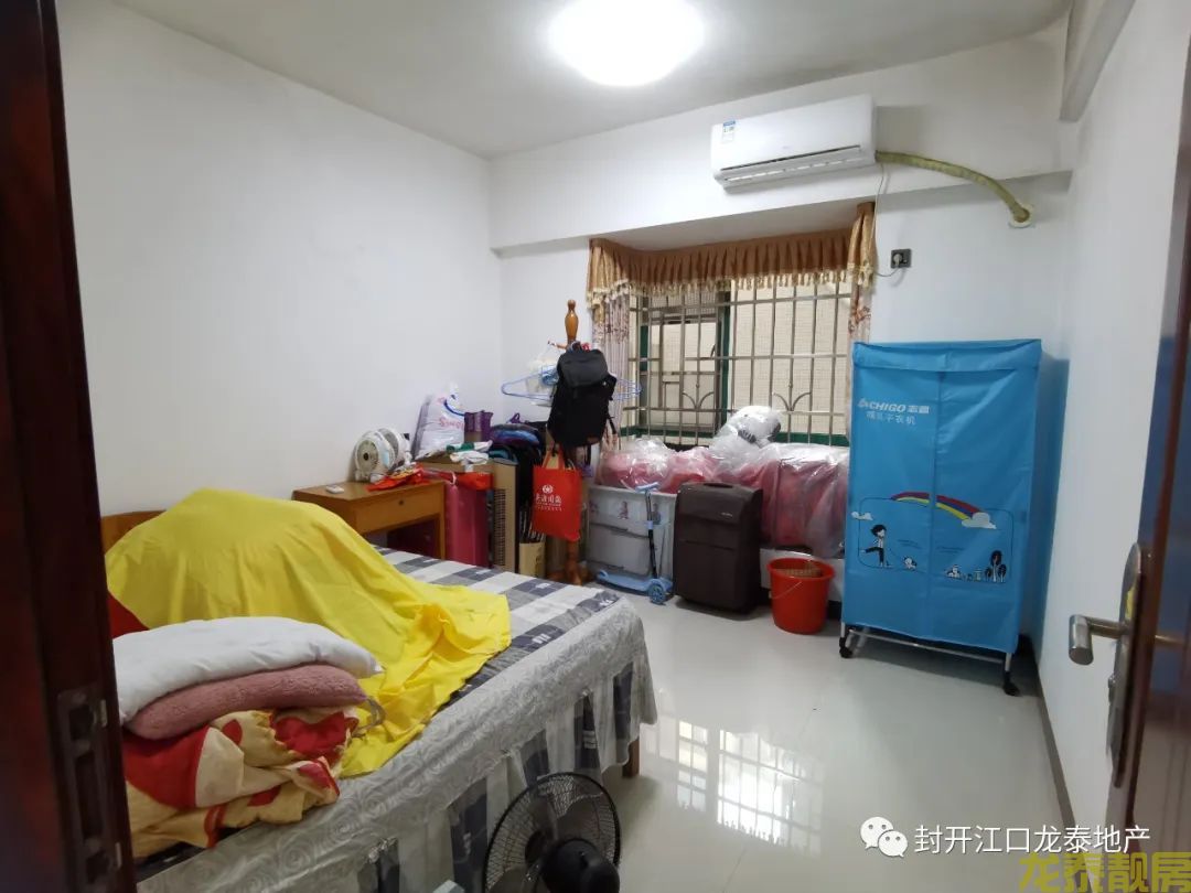 龙泉居3+1户型 送60方露台