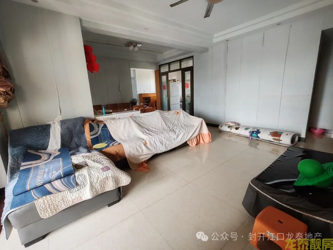 出售！香槟一号精装中高层