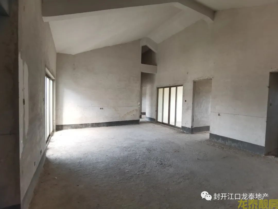 碧桂园南向毛坯4房