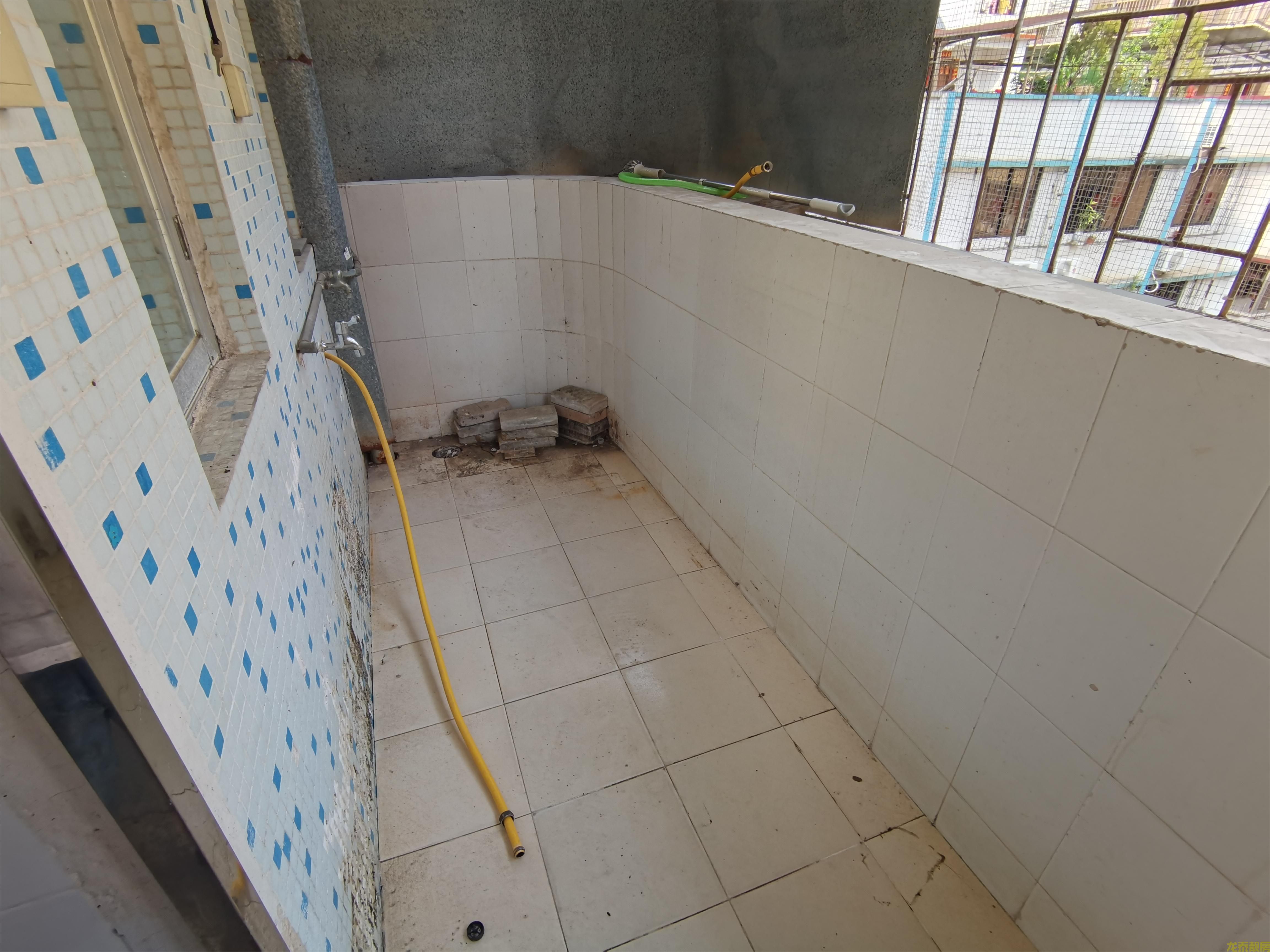 老城区青果场教师村低楼层