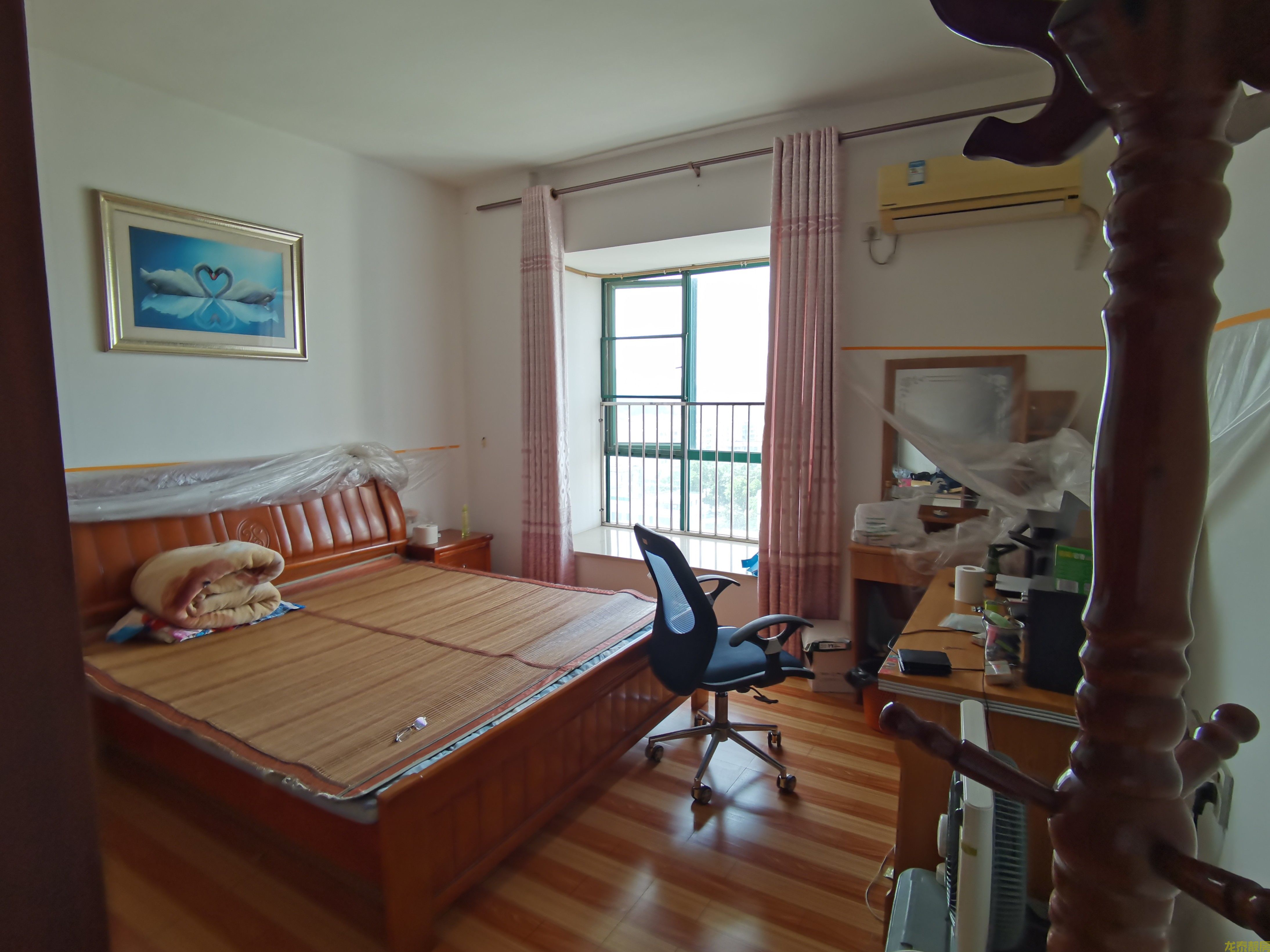 龙泉居电梯靓层南向